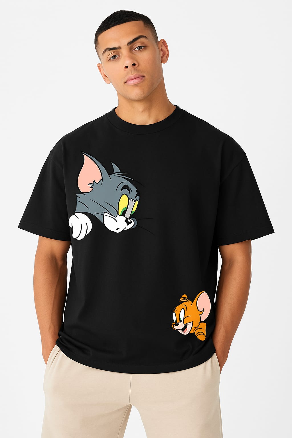 Tom & Jerry Peekaboo Oversized Black T-Shirt – Playful Cartoon Streetwear